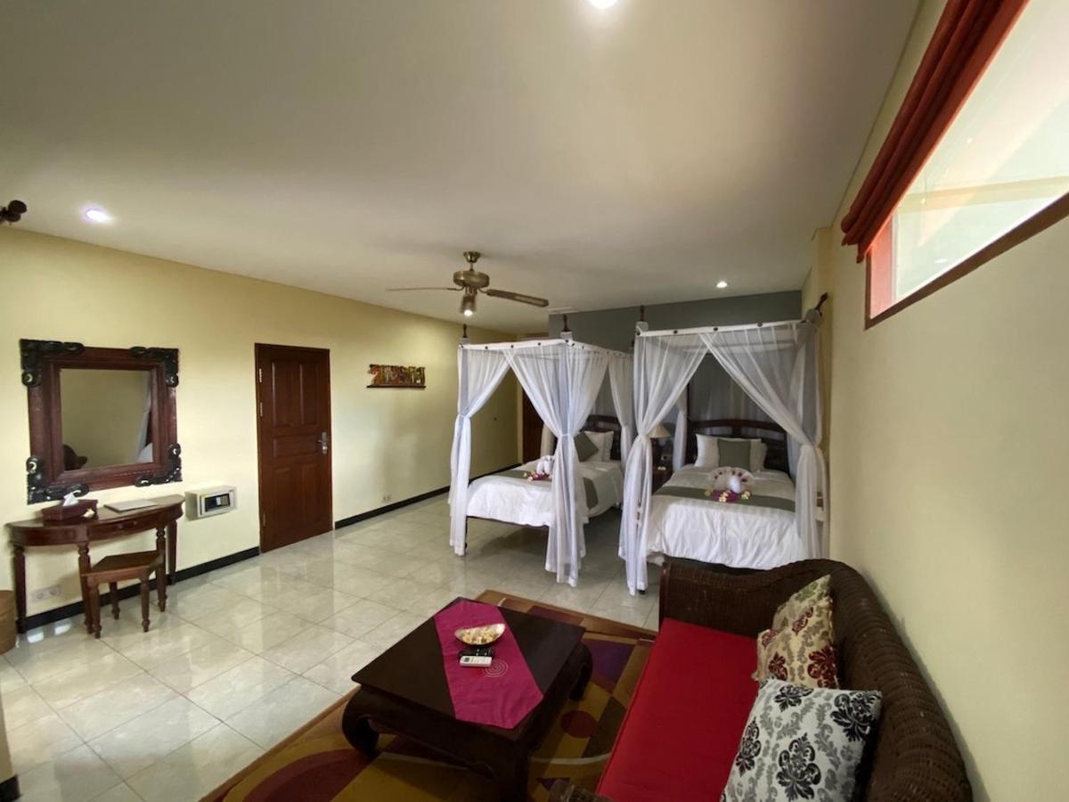 Puri Wirata Dive Resort And Spa Amed Exterior photo